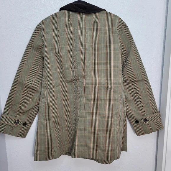 J Crew Barn Jacket™ in plaid double-faced cotton CM955 Size L NWT - Picture 6 of 9
